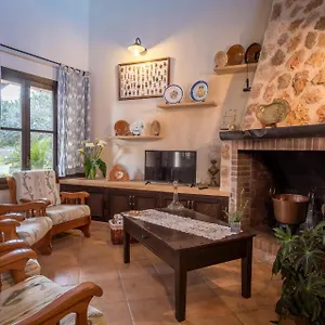 sa-bassa-llova-mit-pool-und-wifi.allmallorcahotels.com/